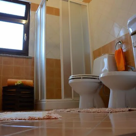 Casabella Nocleg ze śniadaniem 3*